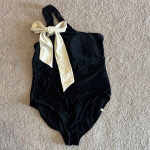 summersalt Black One-Shoulder Swimsuit with Cream Bow